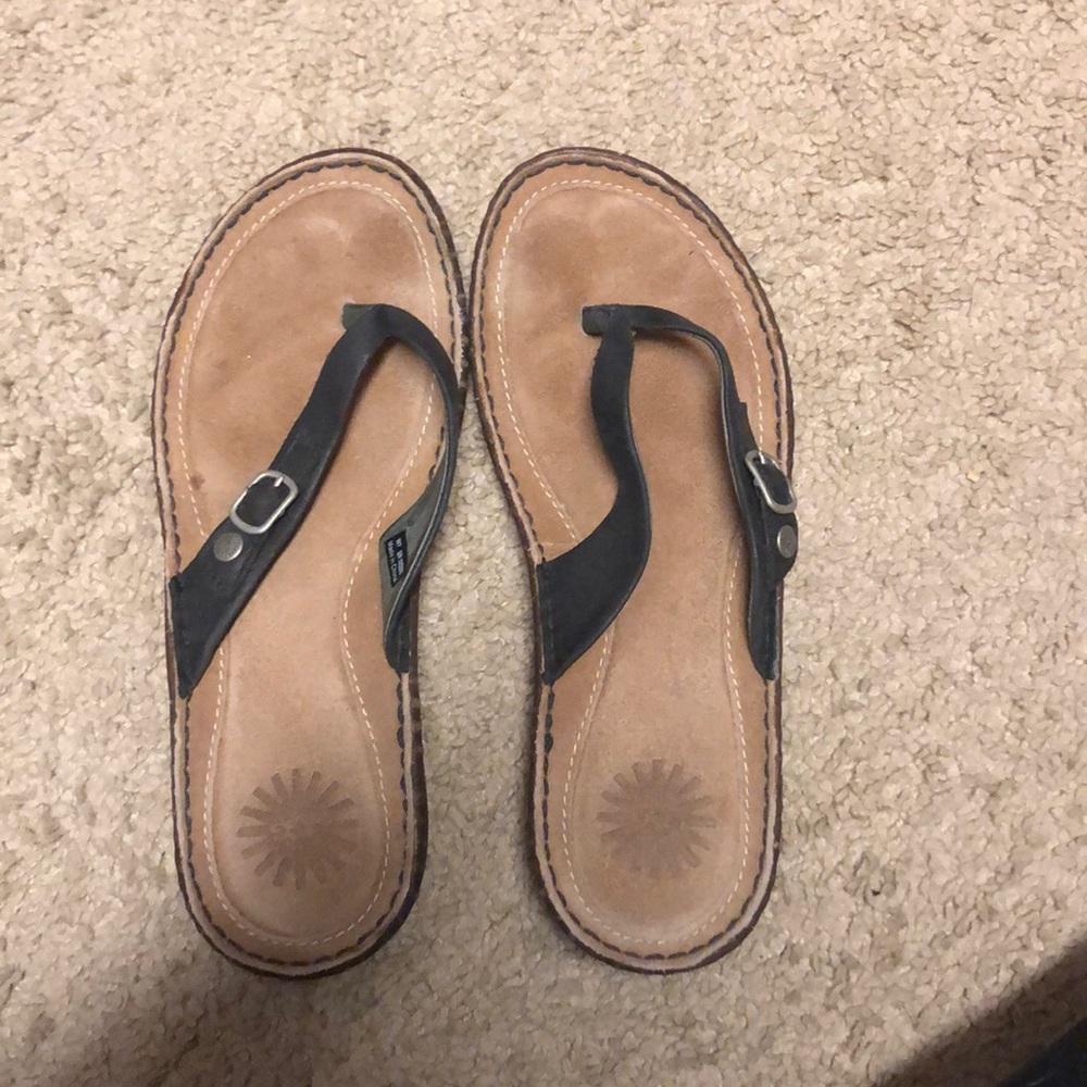 Ugg Flip Flops